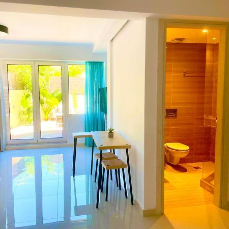 Haris White Apartment Roussospítion المظهر الخارجي الصورة